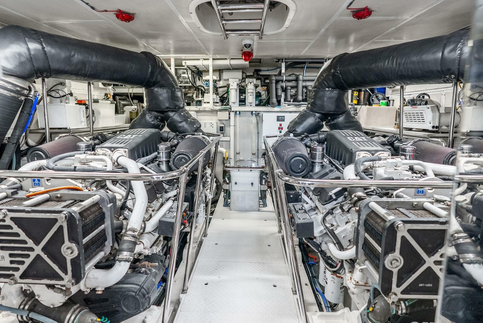 2010 Hargrave Raised Pilothouse — photo 58