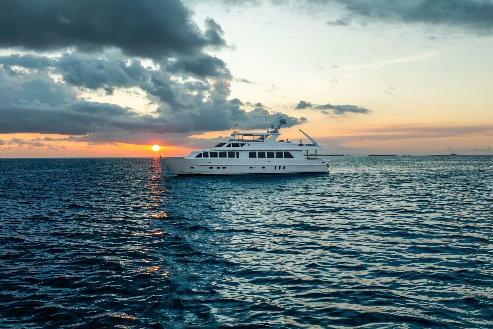 2010 Hargrave Raised Pilothouse — photo 65