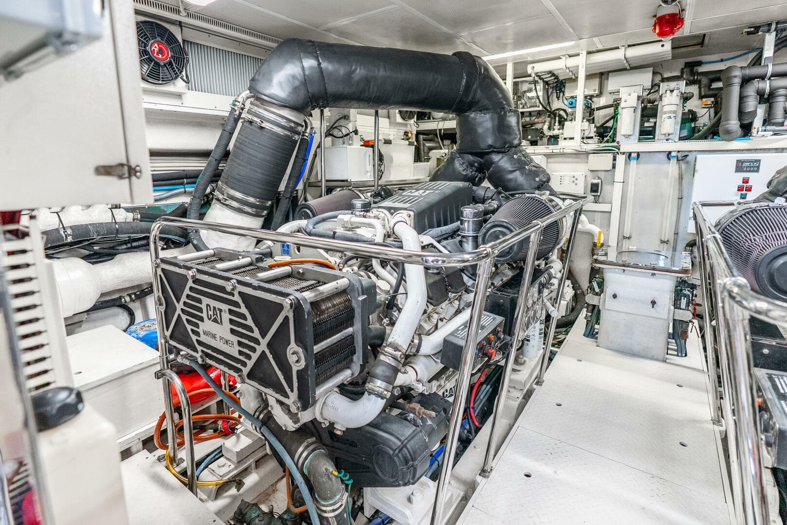 2010 Hargrave Raised Pilothouse — photo 57