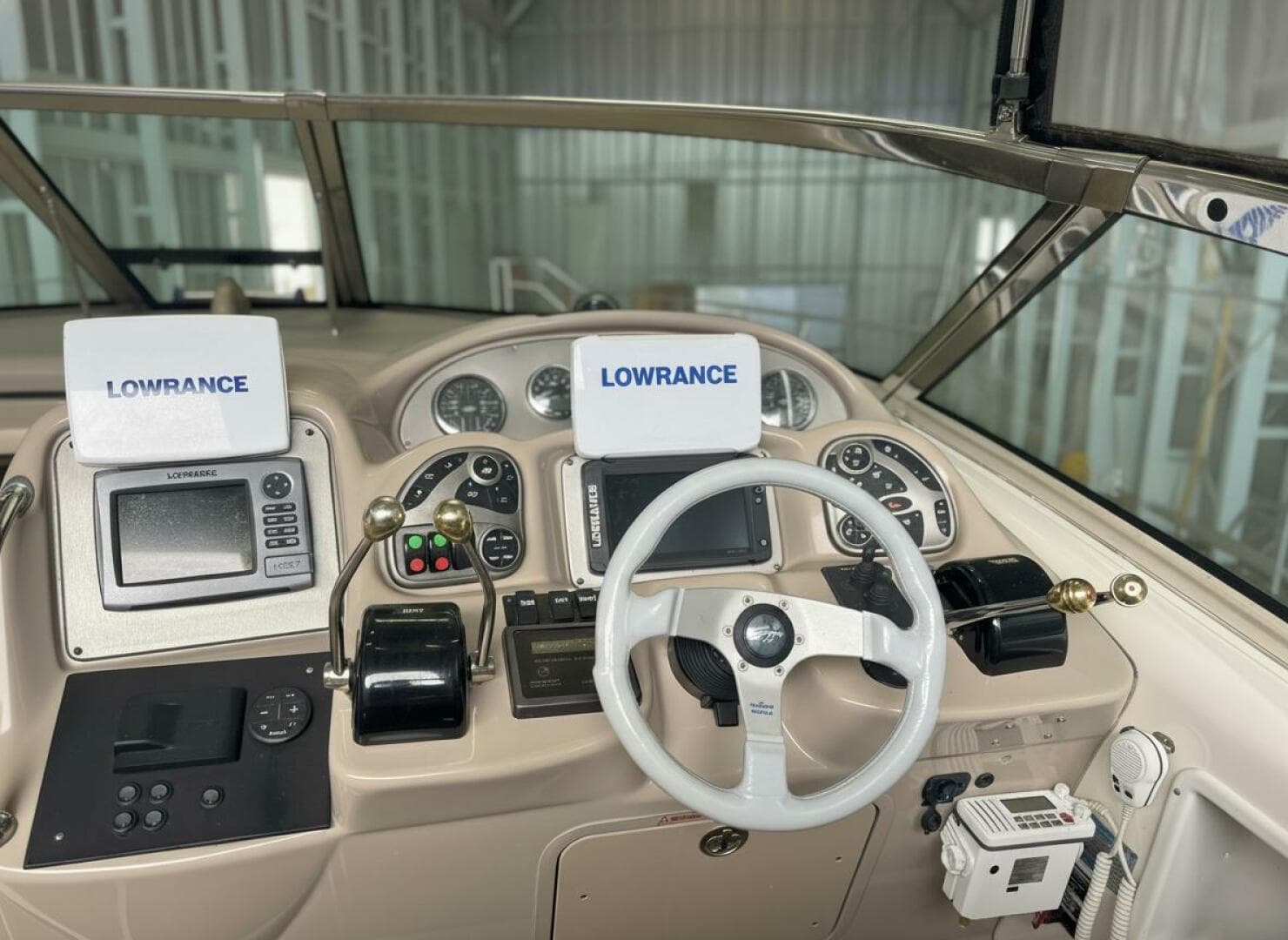 2004 Sea Ray 340 Sundancer — photo 9