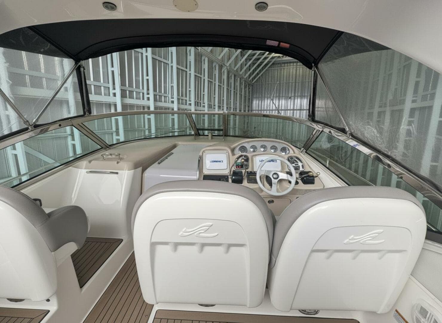 2004 Sea Ray 340 Sundancer — photo 8