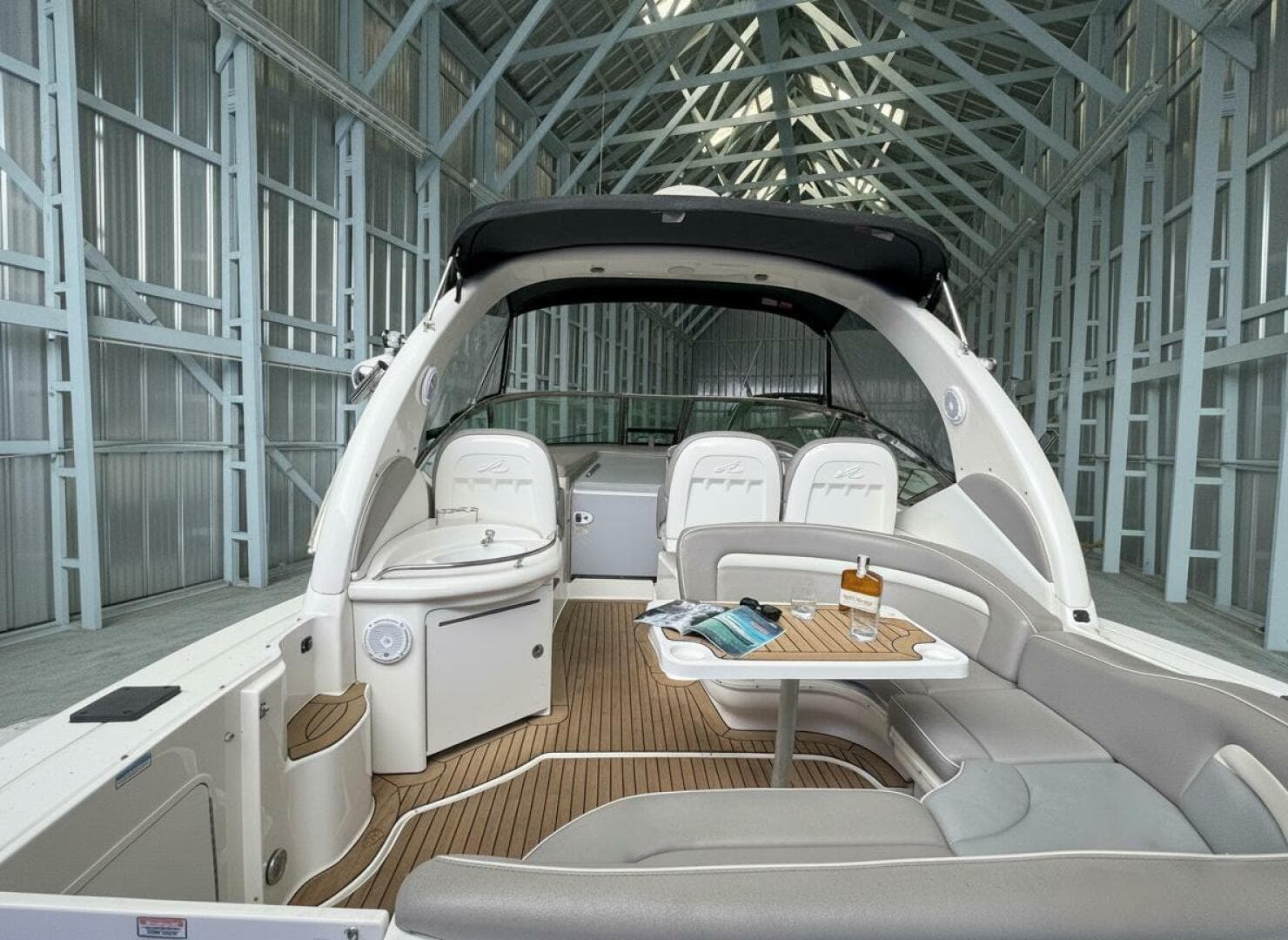 2004 Sea Ray 340 Sundancer — photo 4