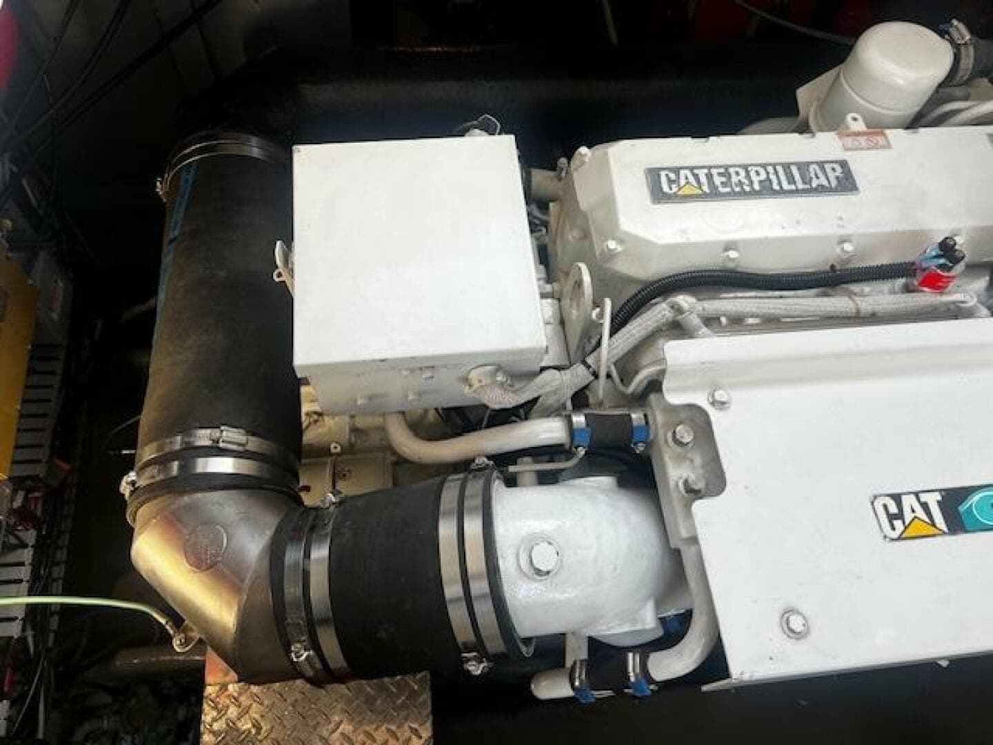 2000 Sea Ray 410 Sundancer — photo 5