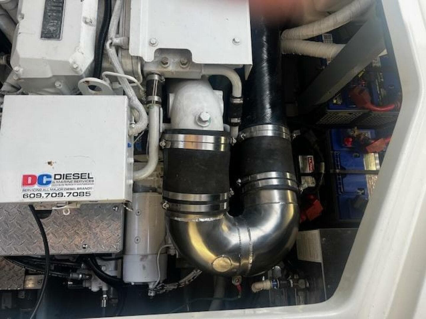 2000 Sea Ray 410 Sundancer — photo 3