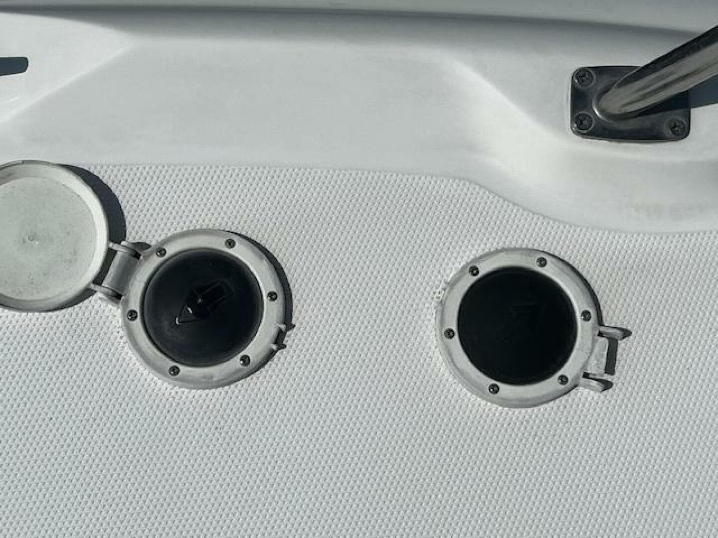 2000 Sea Ray 410 Sundancer — photo 75