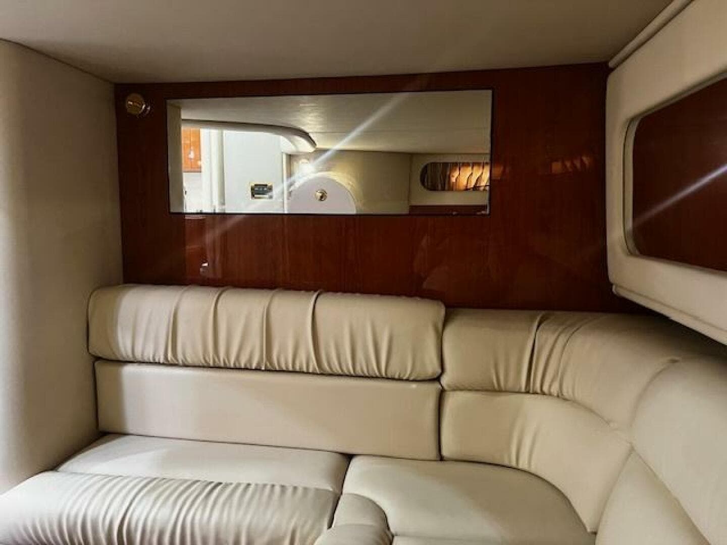 2000 Sea Ray 410 Sundancer — photo 23