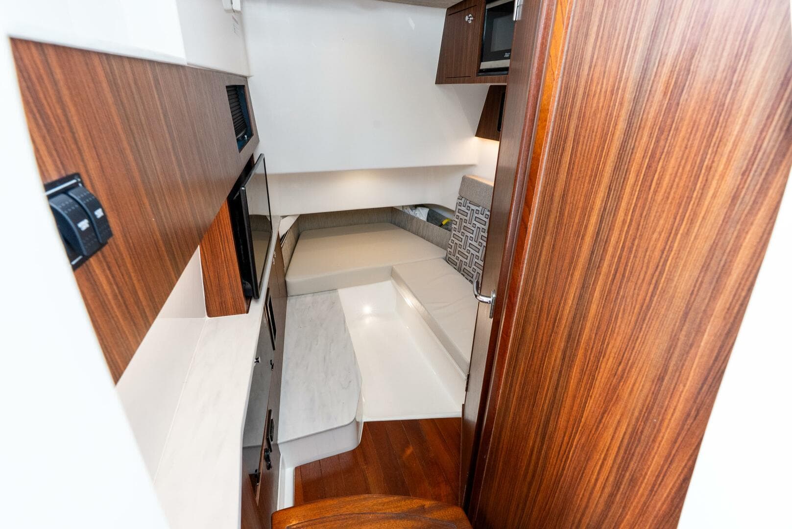 2024 Pursuit — photo 56