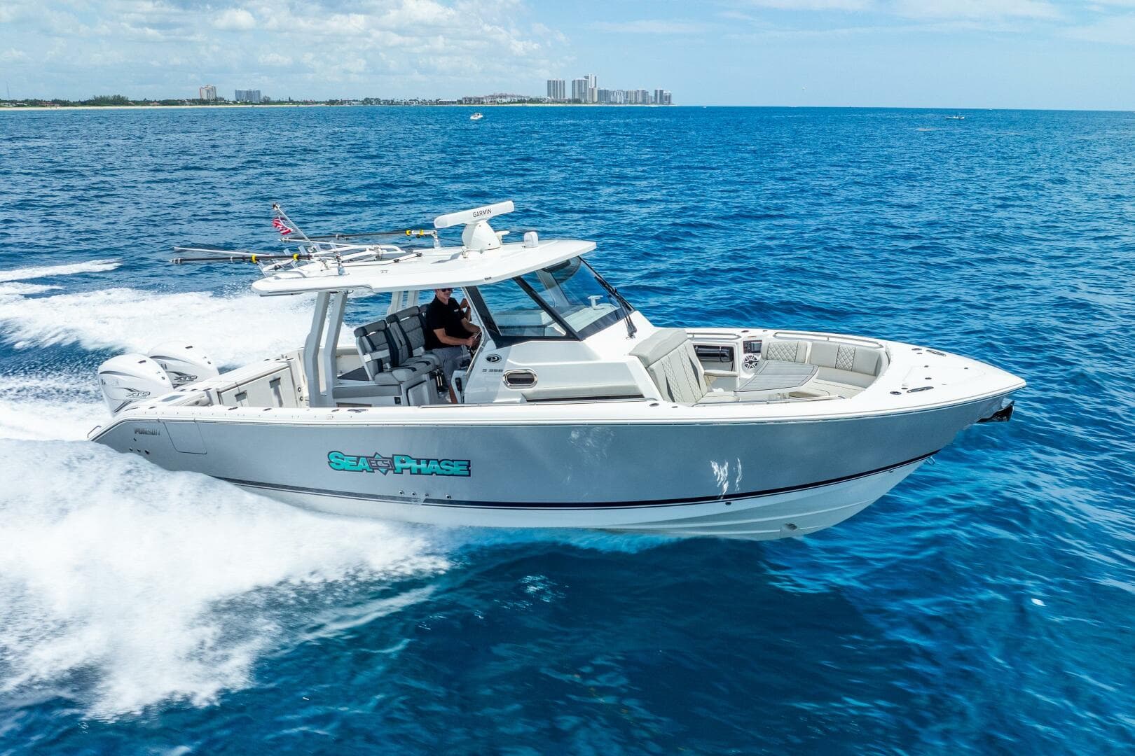 2024 Pursuit — photo 18