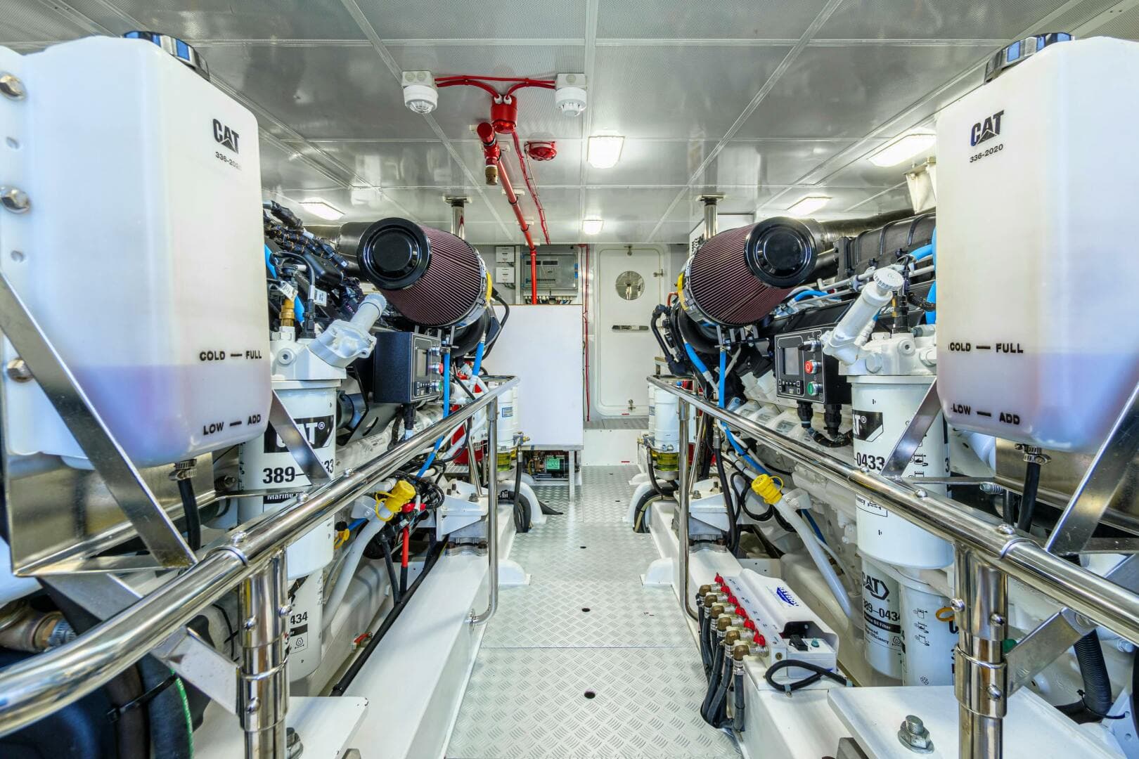 2019 Hunt Yachts — photo 54