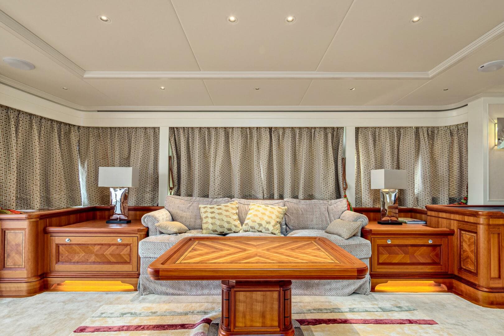 2019 Hunt Yachts — photo 7