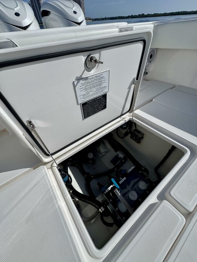 2024 Invincible 39 Open Fisherman — photo 21