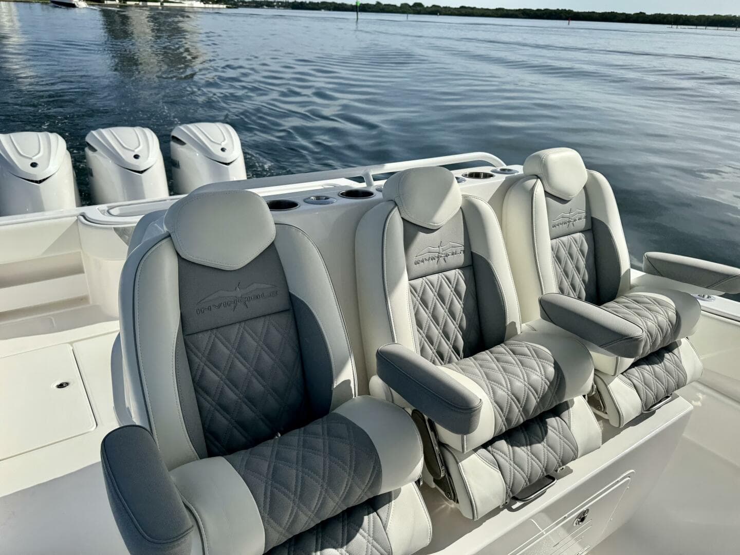 2024 Invincible 39 Open Fisherman — photo 9