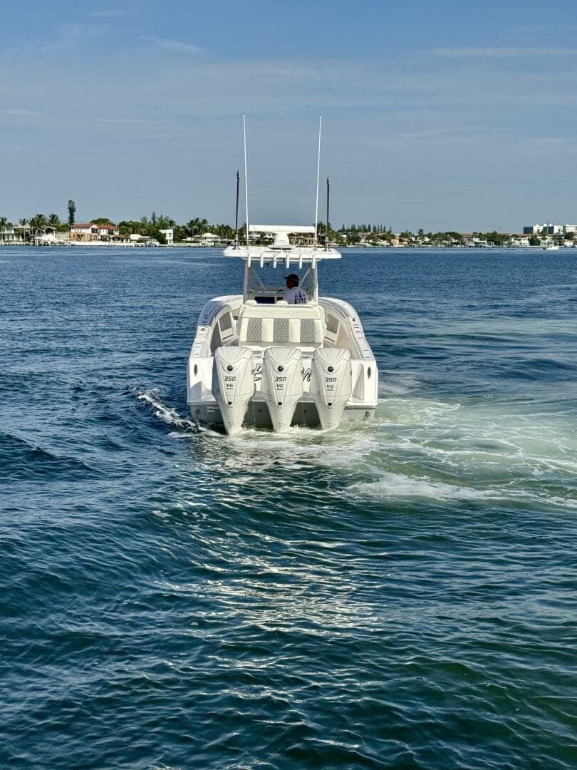 2024 Invincible 39 Open Fisherman — photo 25