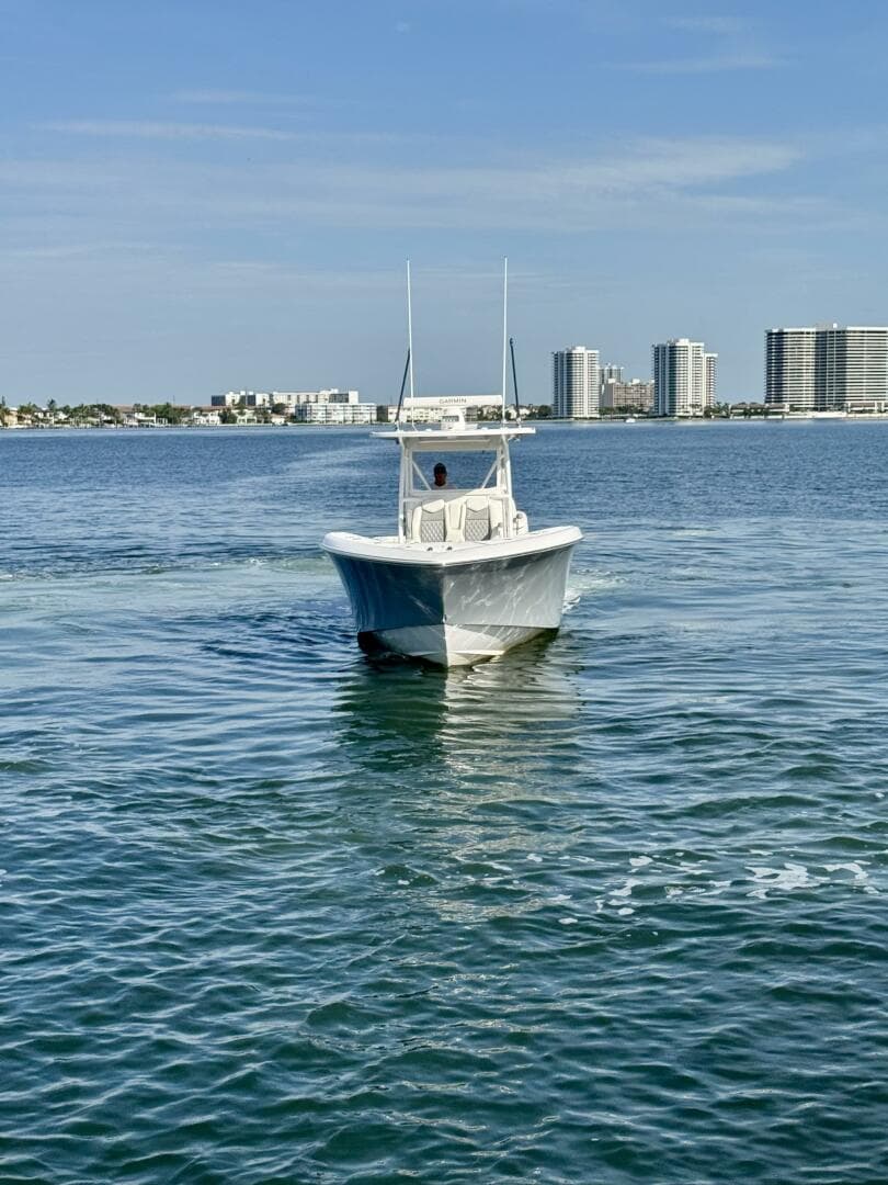 2024 Invincible 39 Open Fisherman — photo 28