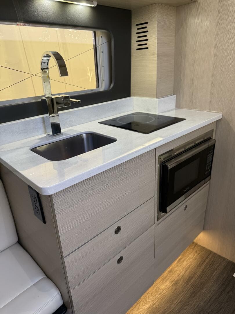 2022 Scout 425 LXF — photo 12