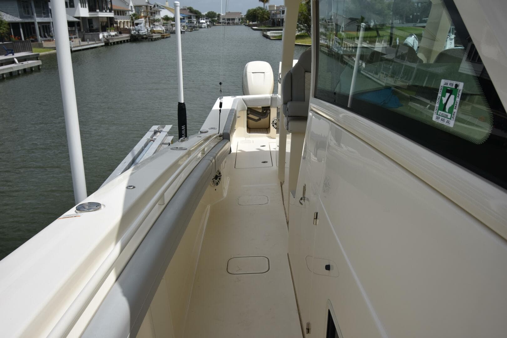 2022 Scout 425 LXF — photo 35