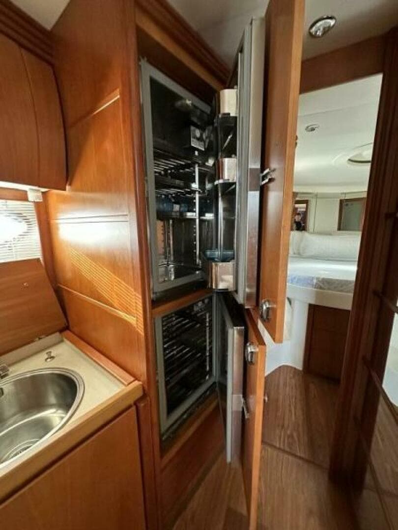 2007 Pershing 50 — photo 16