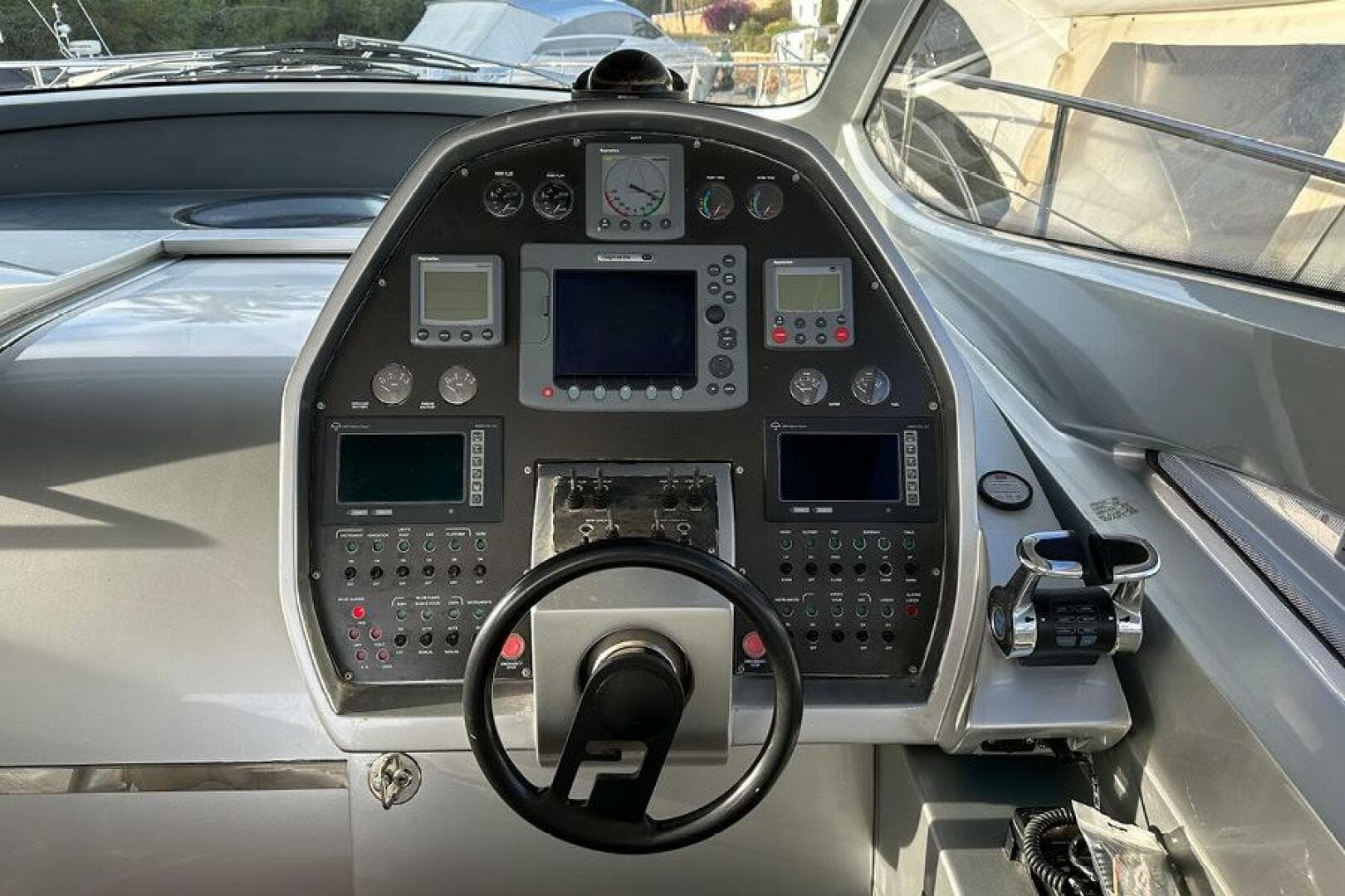 2007 Pershing 50 — photo 11