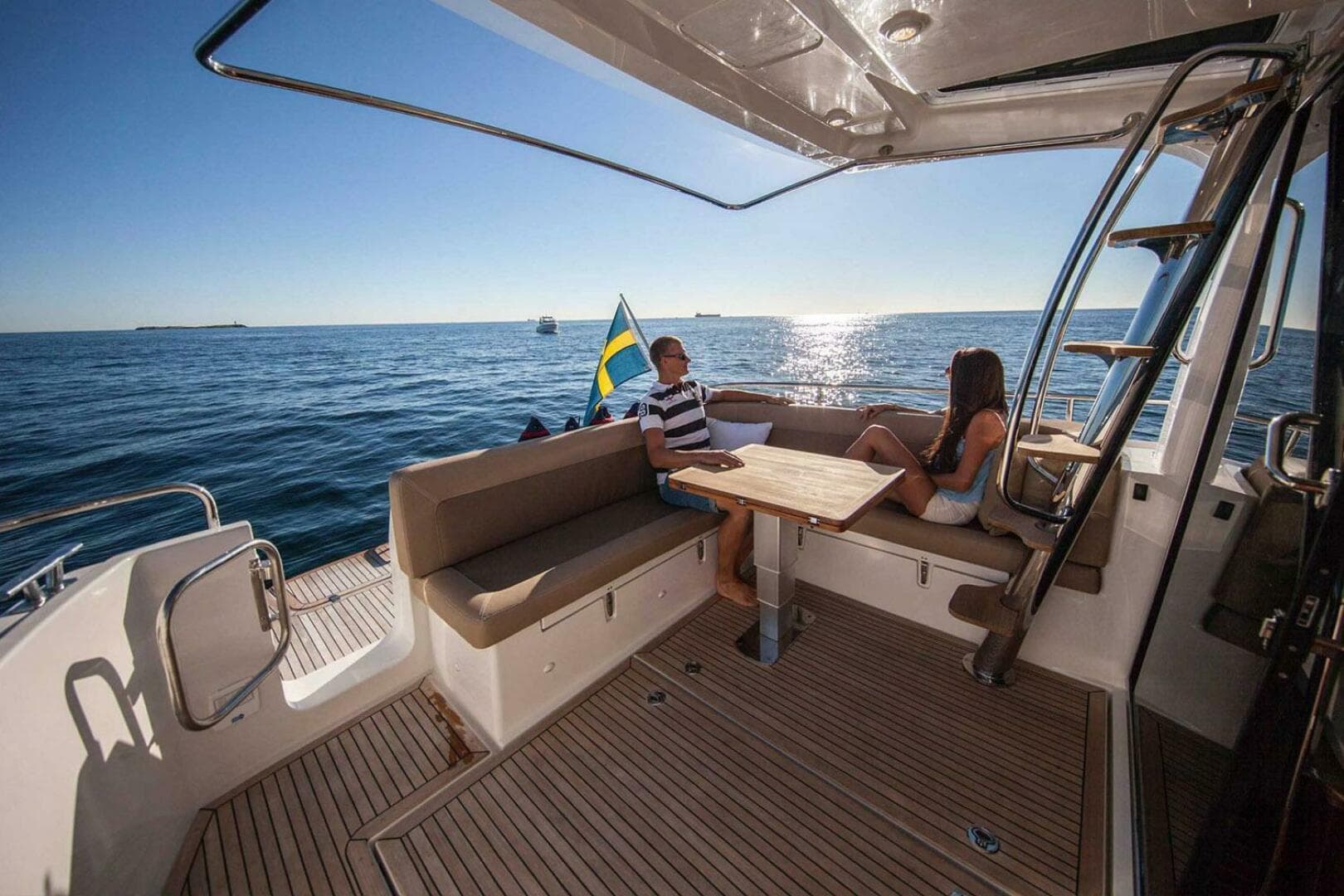 2025 Nimbus 405 Flybridge — photo 5