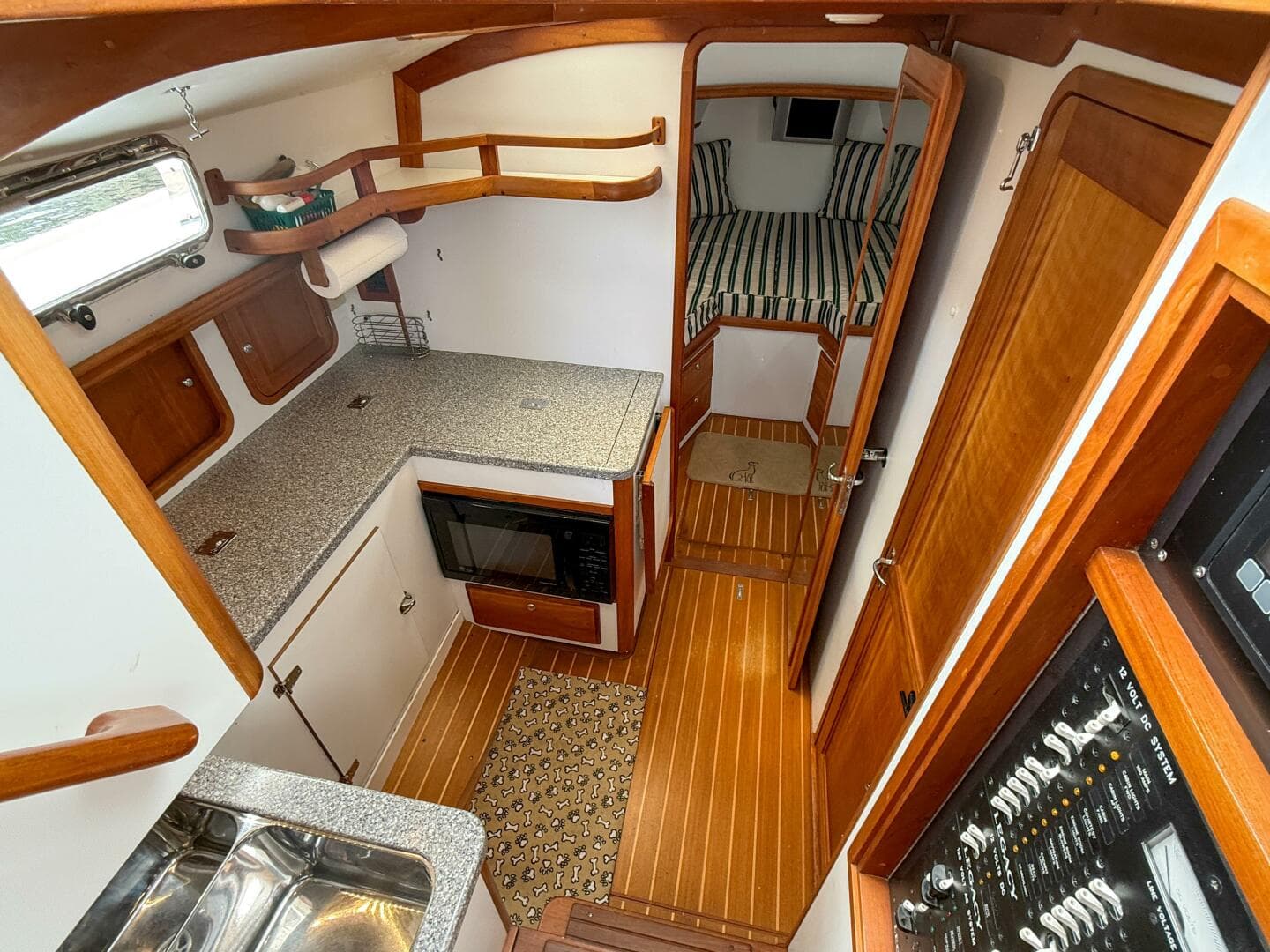 2002 Legacy 34 Express Twin Jet — photo 26
