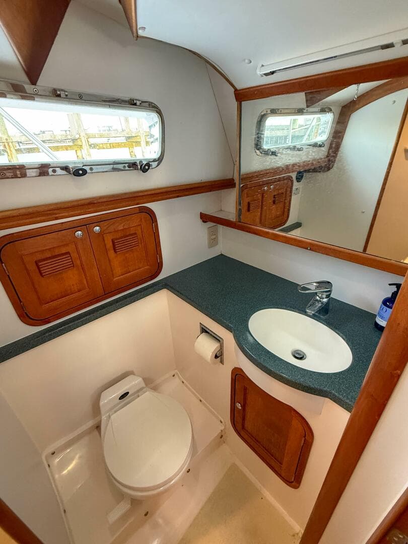 2002 Legacy 34 Express Twin Jet — photo 44
