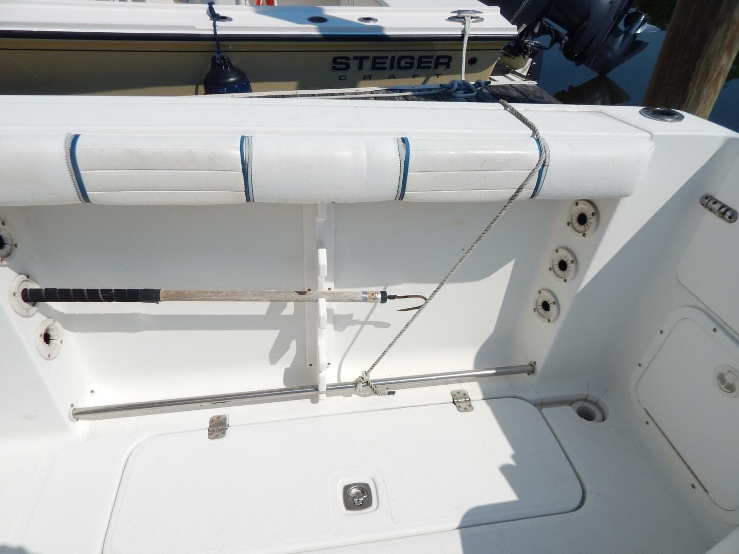 2004 Polar 2300 CC — photo 16