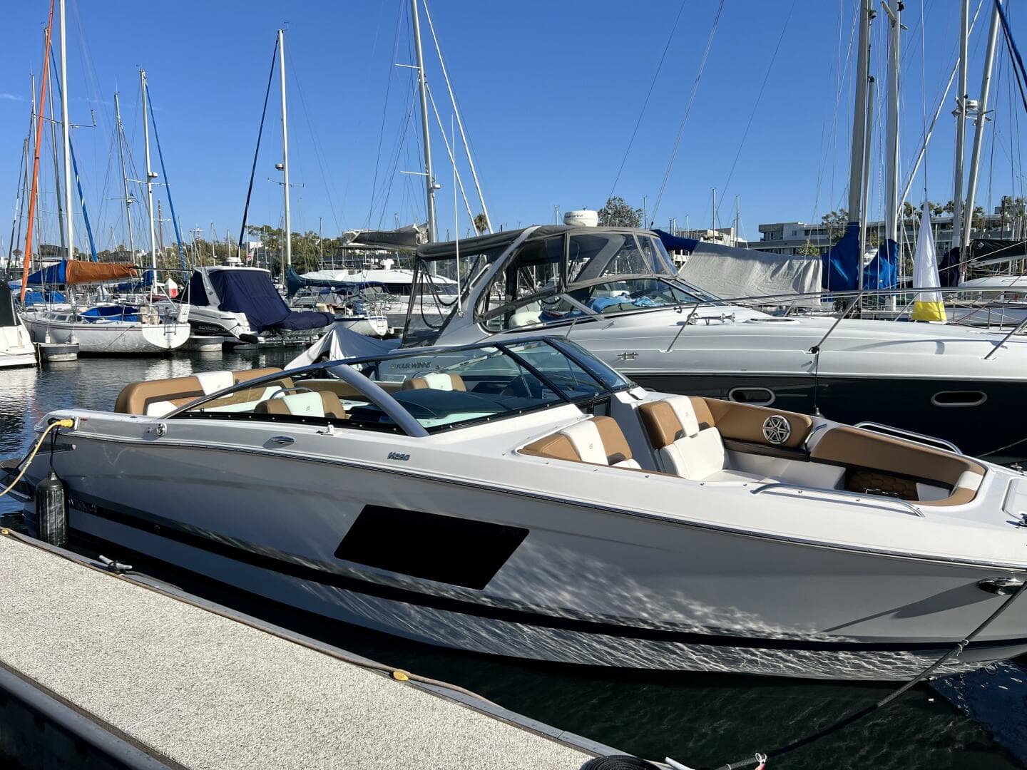 2019 Four Winns H290 — photo 5