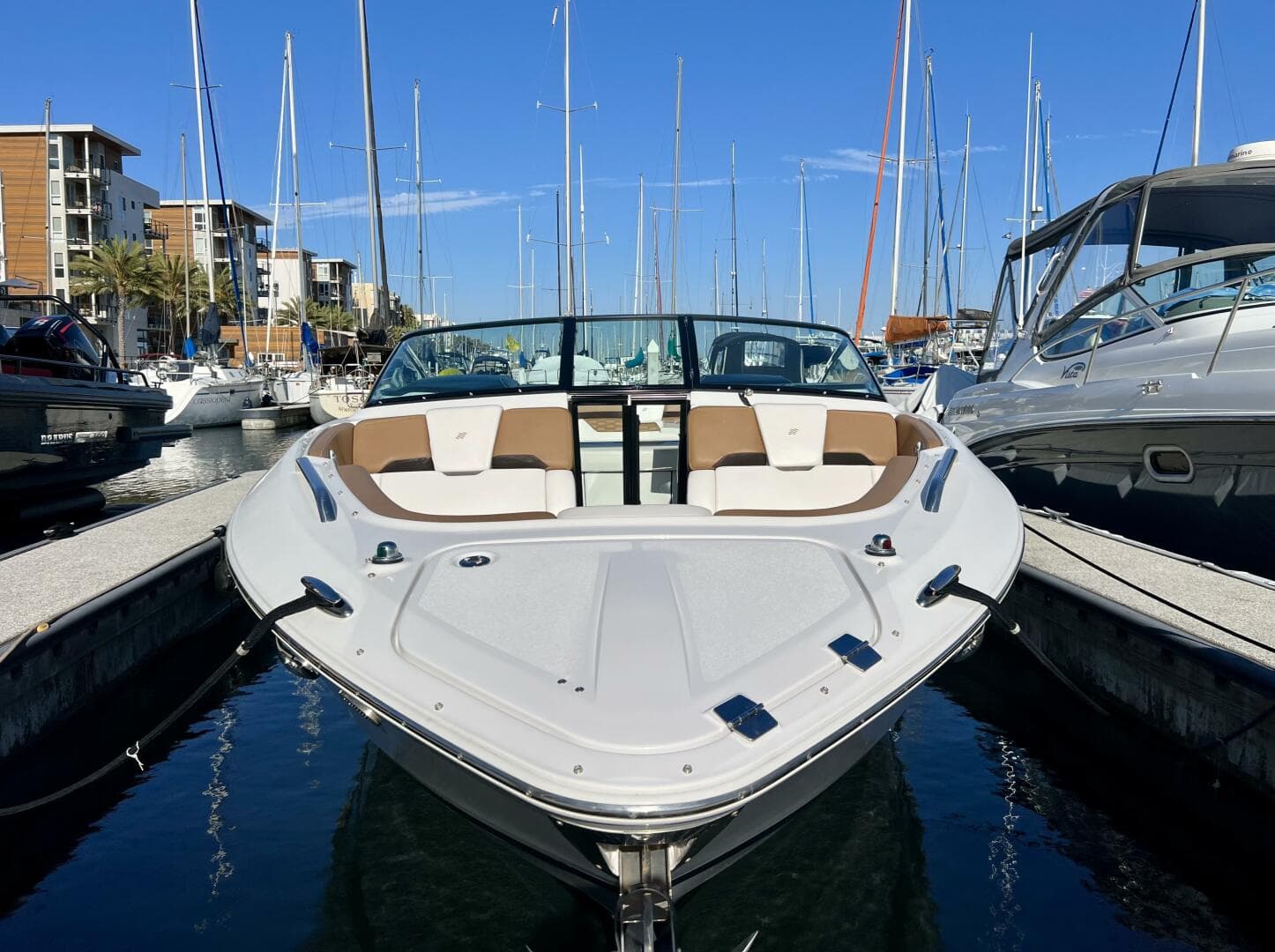 2019 Four Winns H290 — photo 3