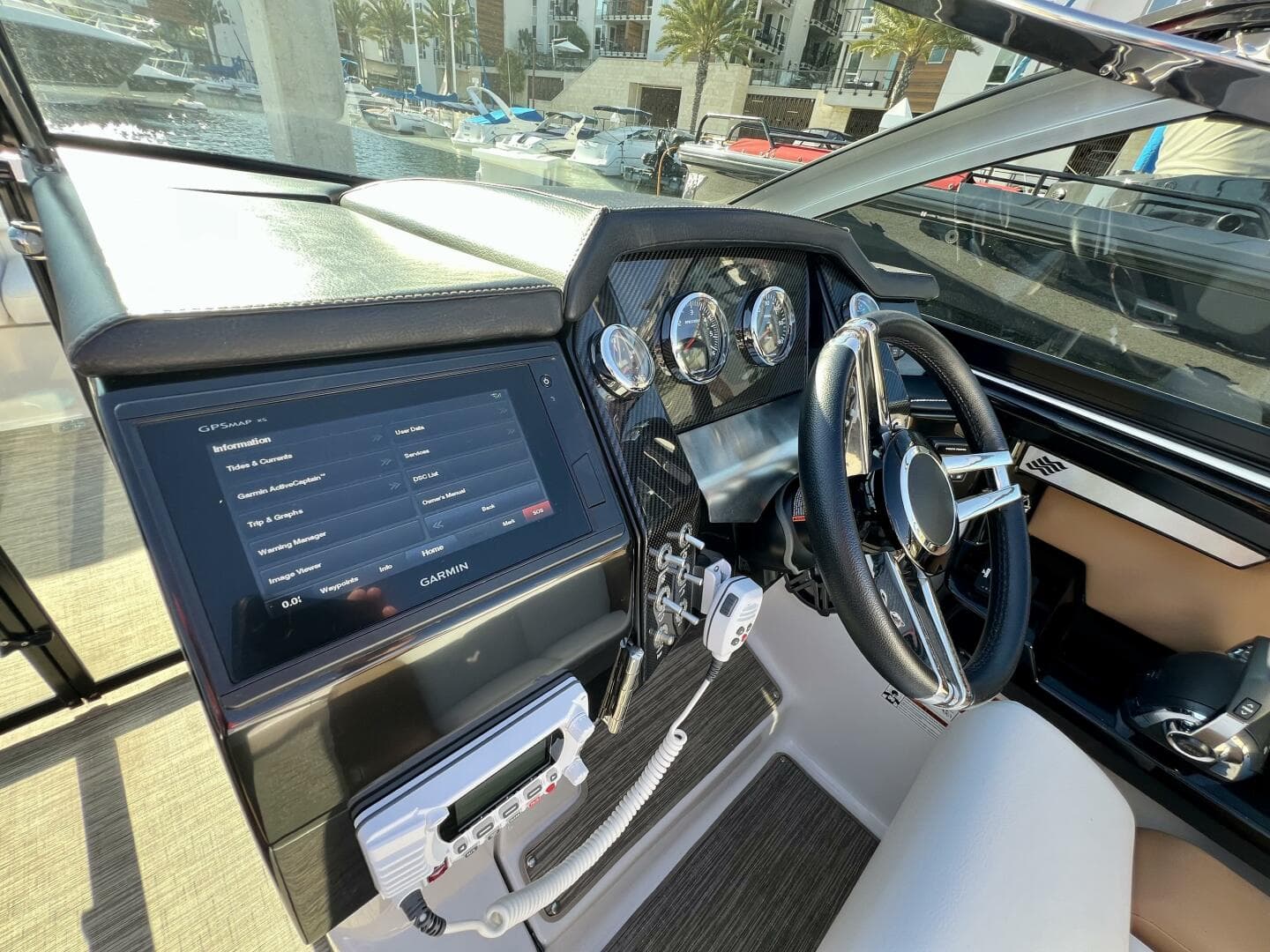 2019 Four Winns H290 — photo 38