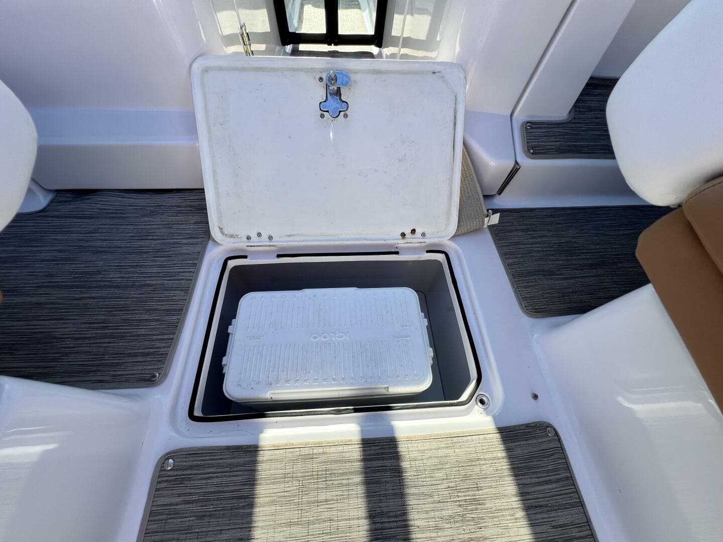 2019 Four Winns H290 — photo 40