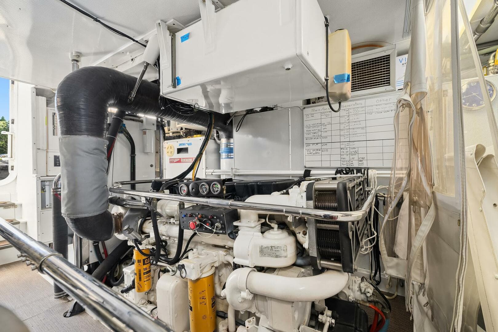 2001 Rayburn Custom Yachts Flush Deck — photo 73