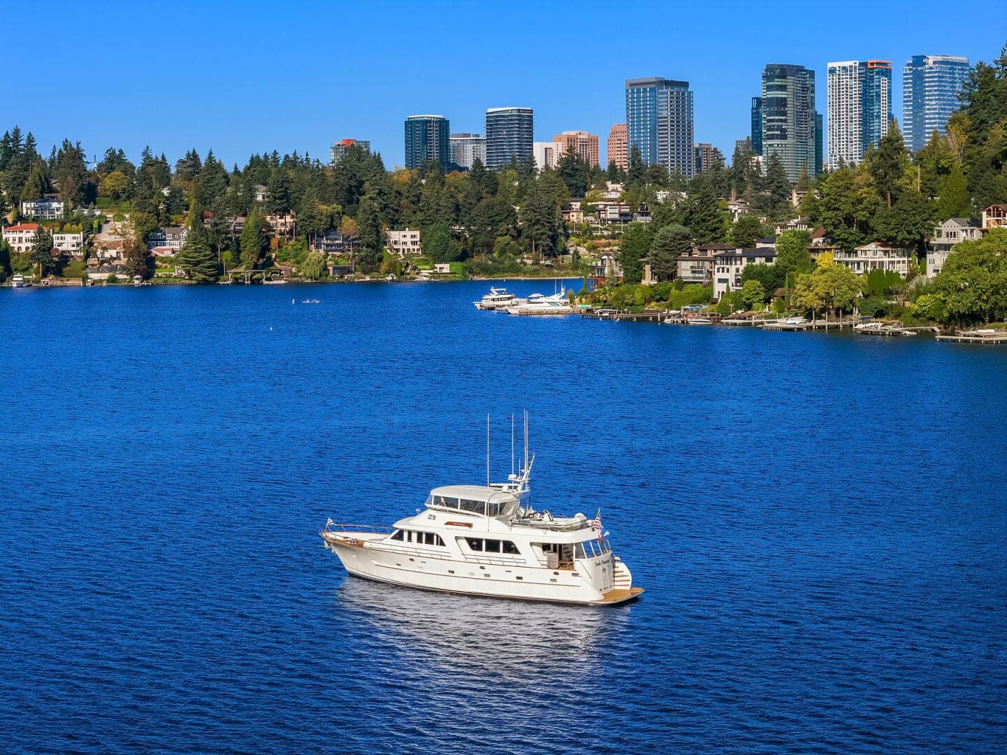 2001 Rayburn Custom Yachts Flush Deck — photo 90