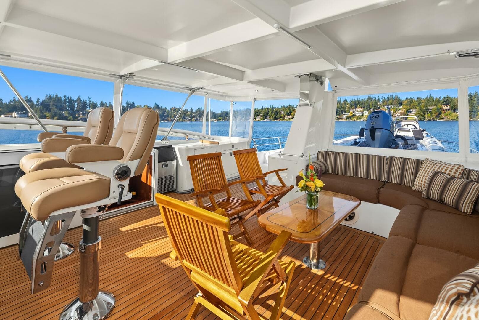 2001 Rayburn Custom Yachts Flush Deck — photo 45