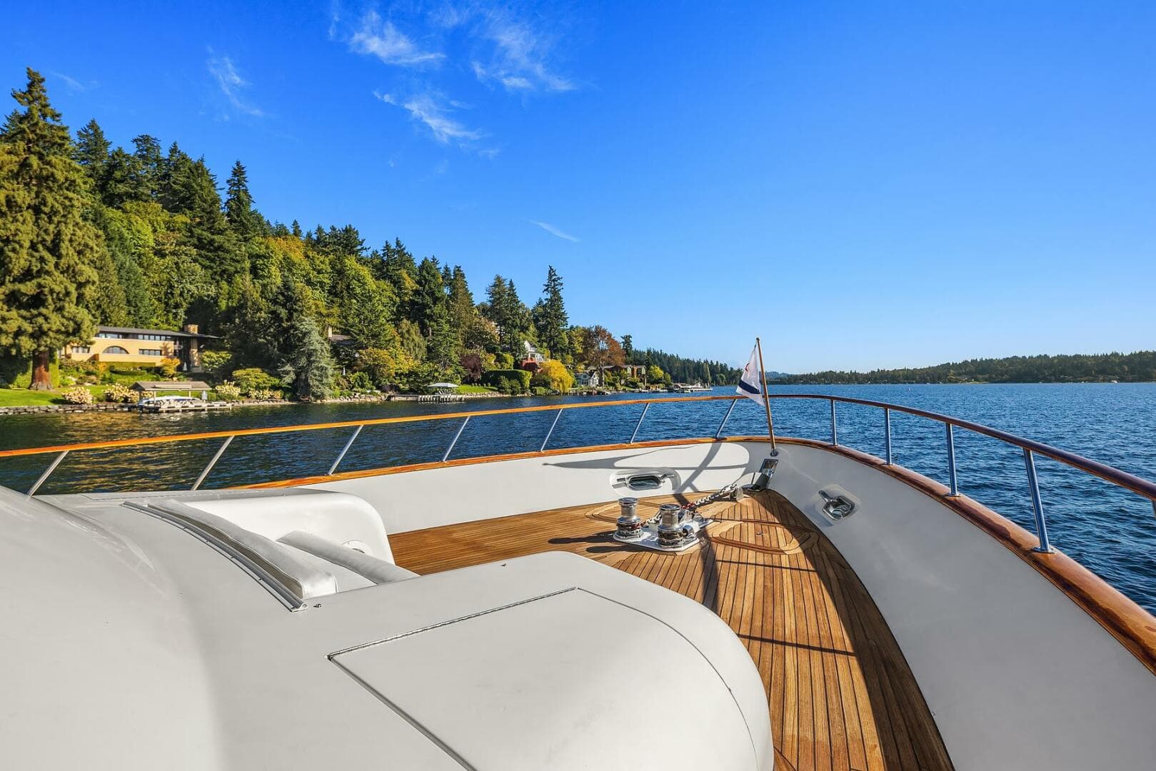 2001 Rayburn Custom Yachts Flush Deck — photo 65