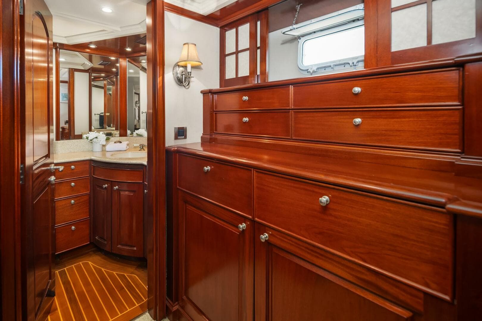 2001 Rayburn Custom Yachts Flush Deck — photo 28