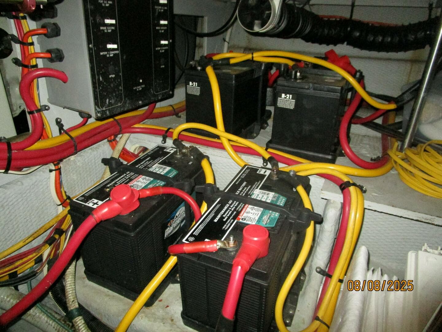 2001 Silverton 392 — photo 56