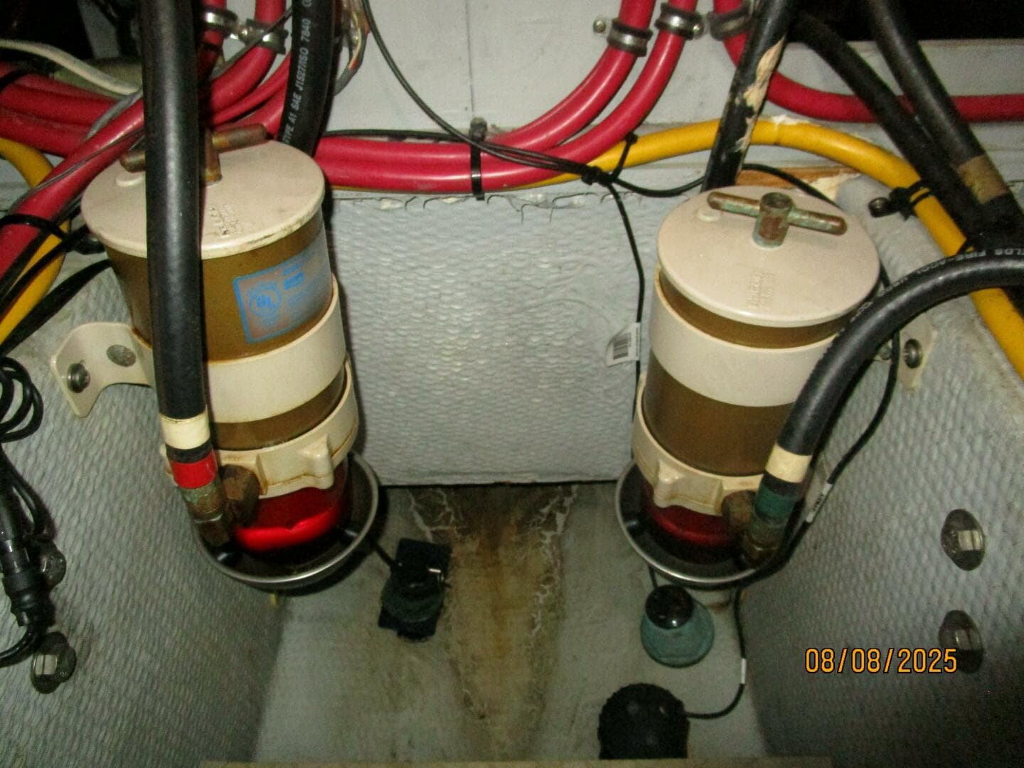 2001 Silverton 392 — photo 49