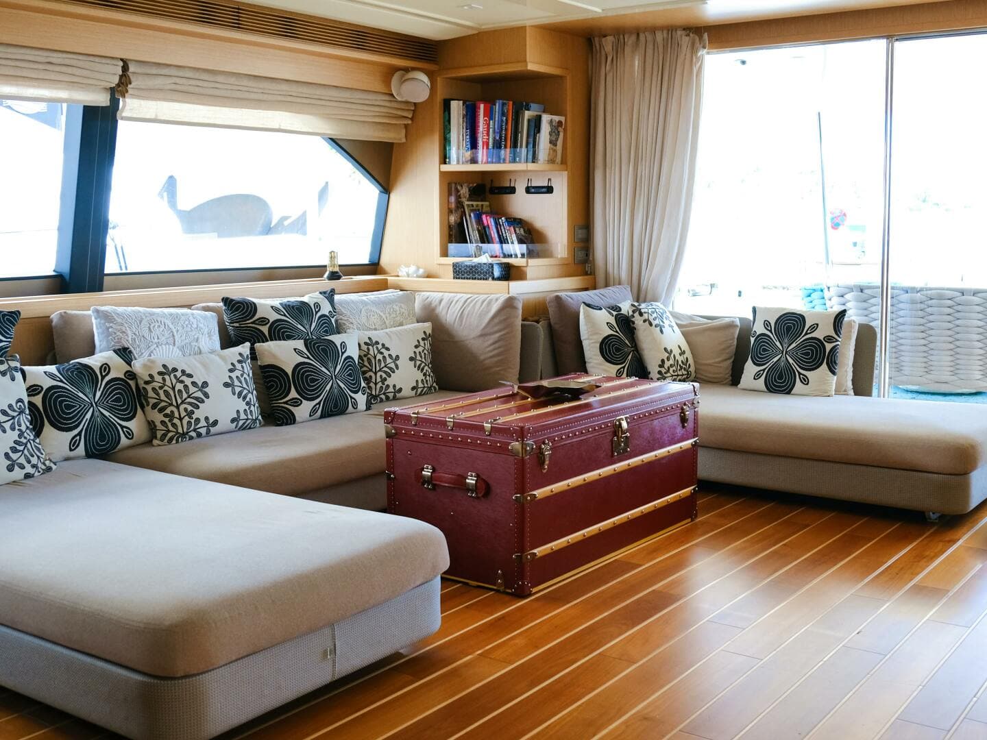 2013 Custom Line Custom — photo 3