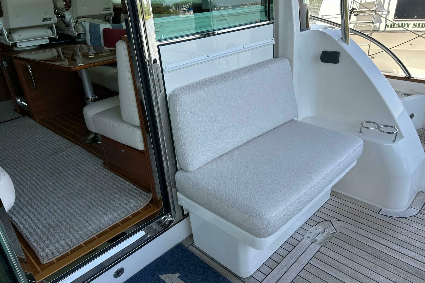 2022 Sabre 45 Salon Express — photo 12