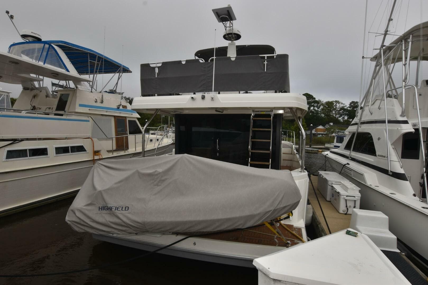 2023 Beneteau Swift Trawler 41 Fly — photo 2