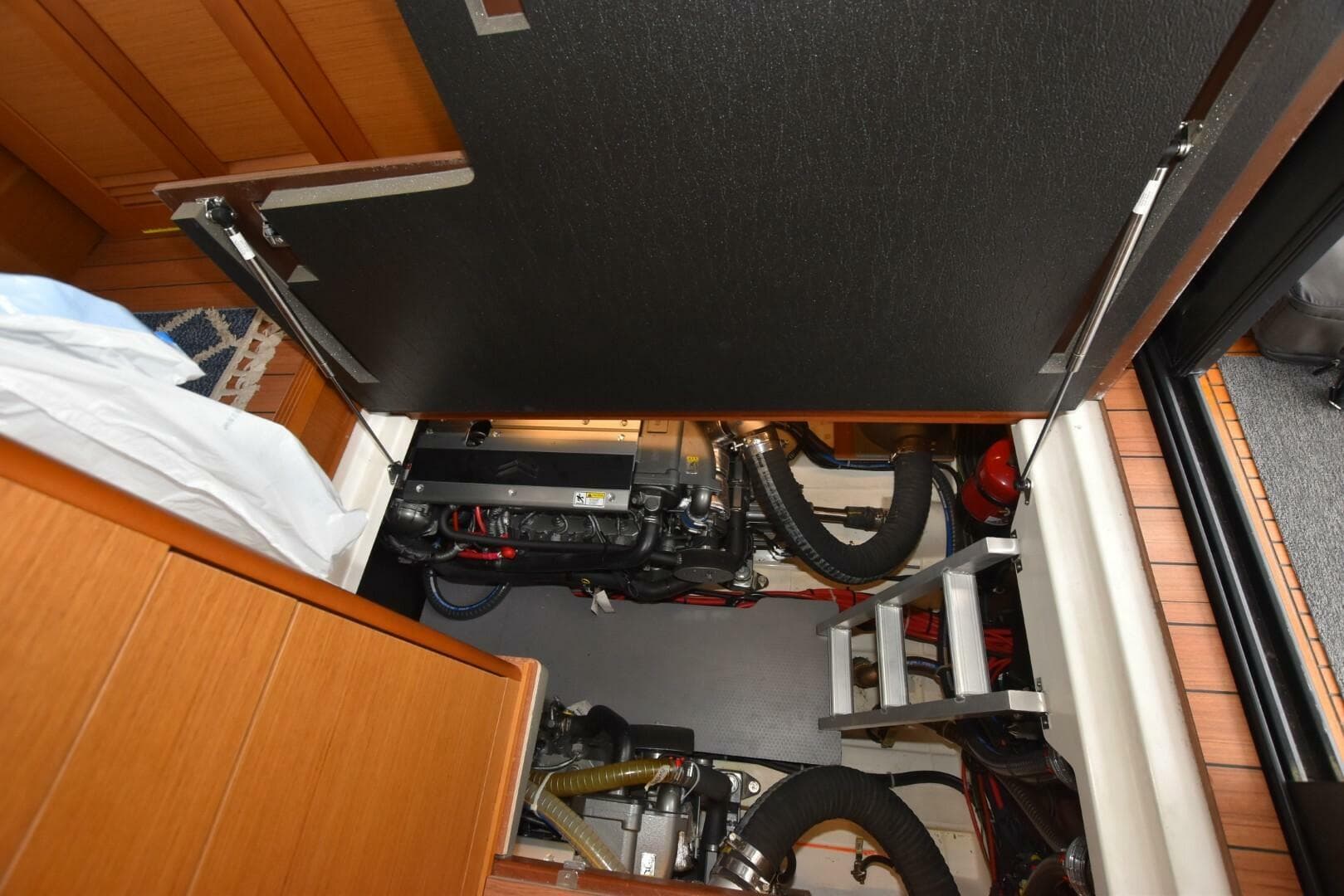 2023 Beneteau Swift Trawler 41 Fly — photo 22