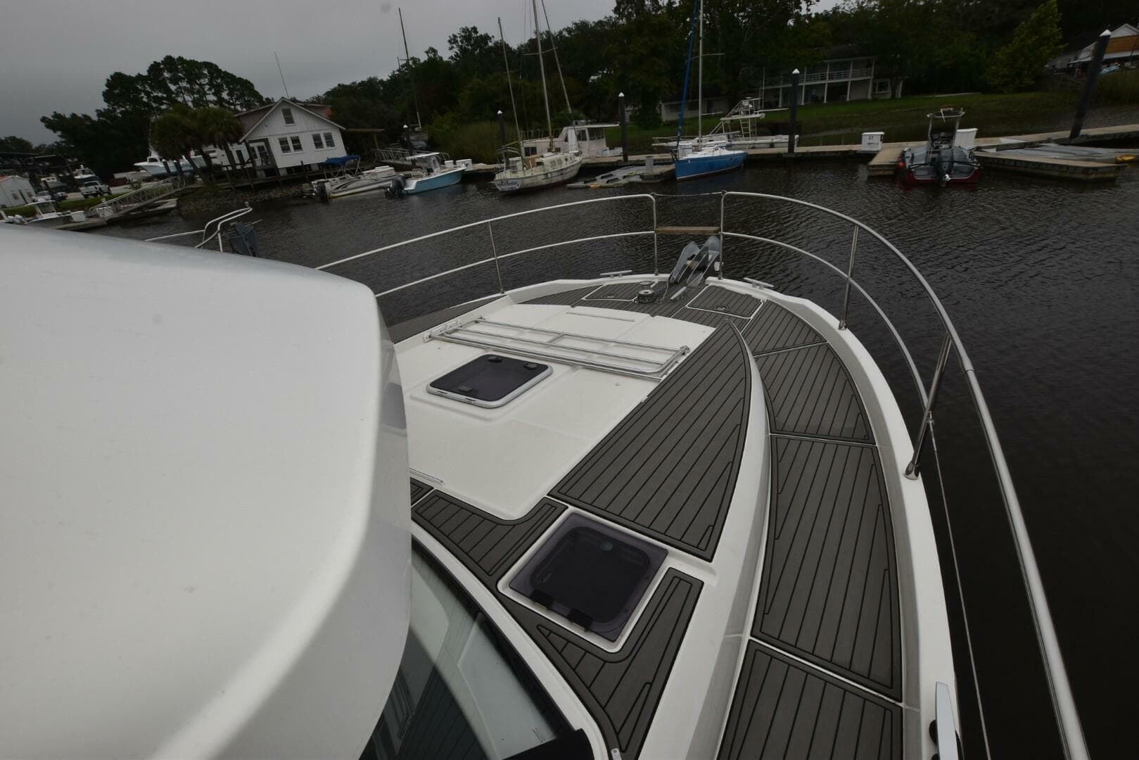 2023 Beneteau Swift Trawler 41 Fly — photo 29