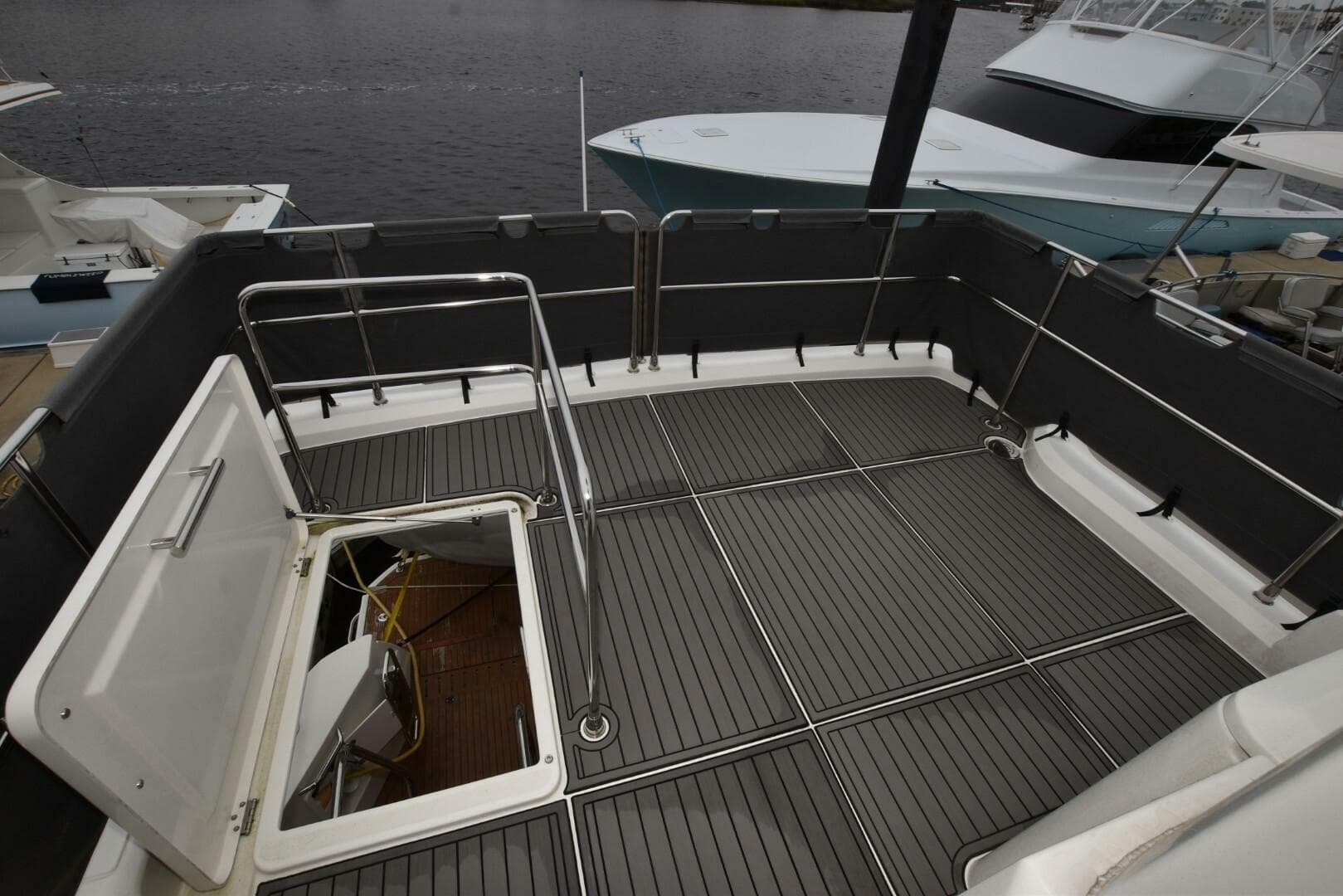 2023 Beneteau Swift Trawler 41 Fly — photo 31