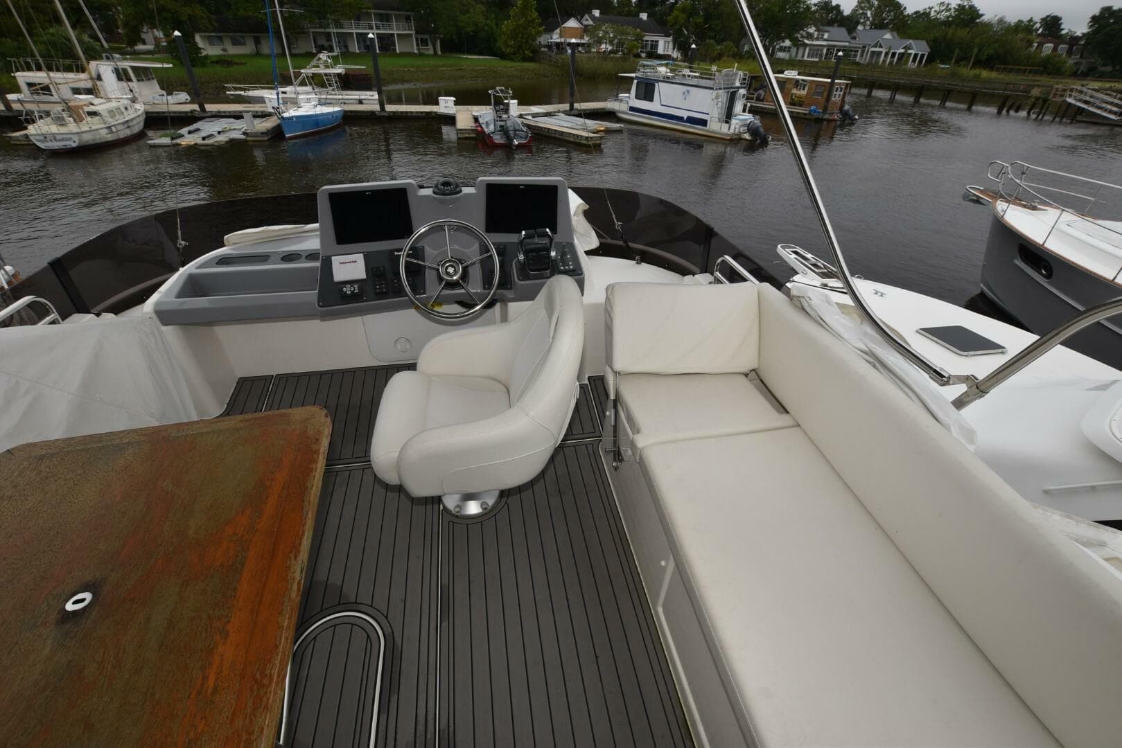 2023 Beneteau Swift Trawler 41 Fly — photo 35