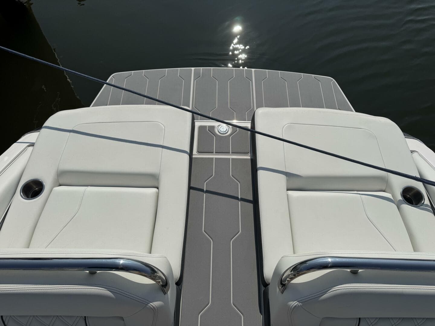 2020 Regal LS 6 — photo 8