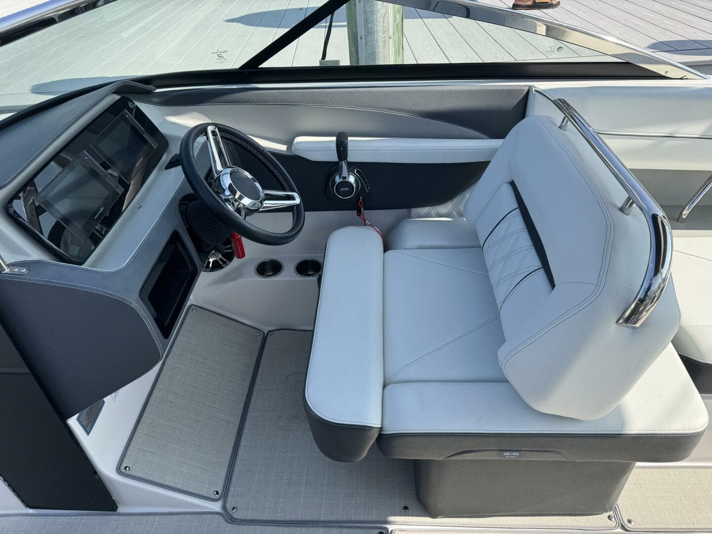 2020 Regal LS 6 — photo 14