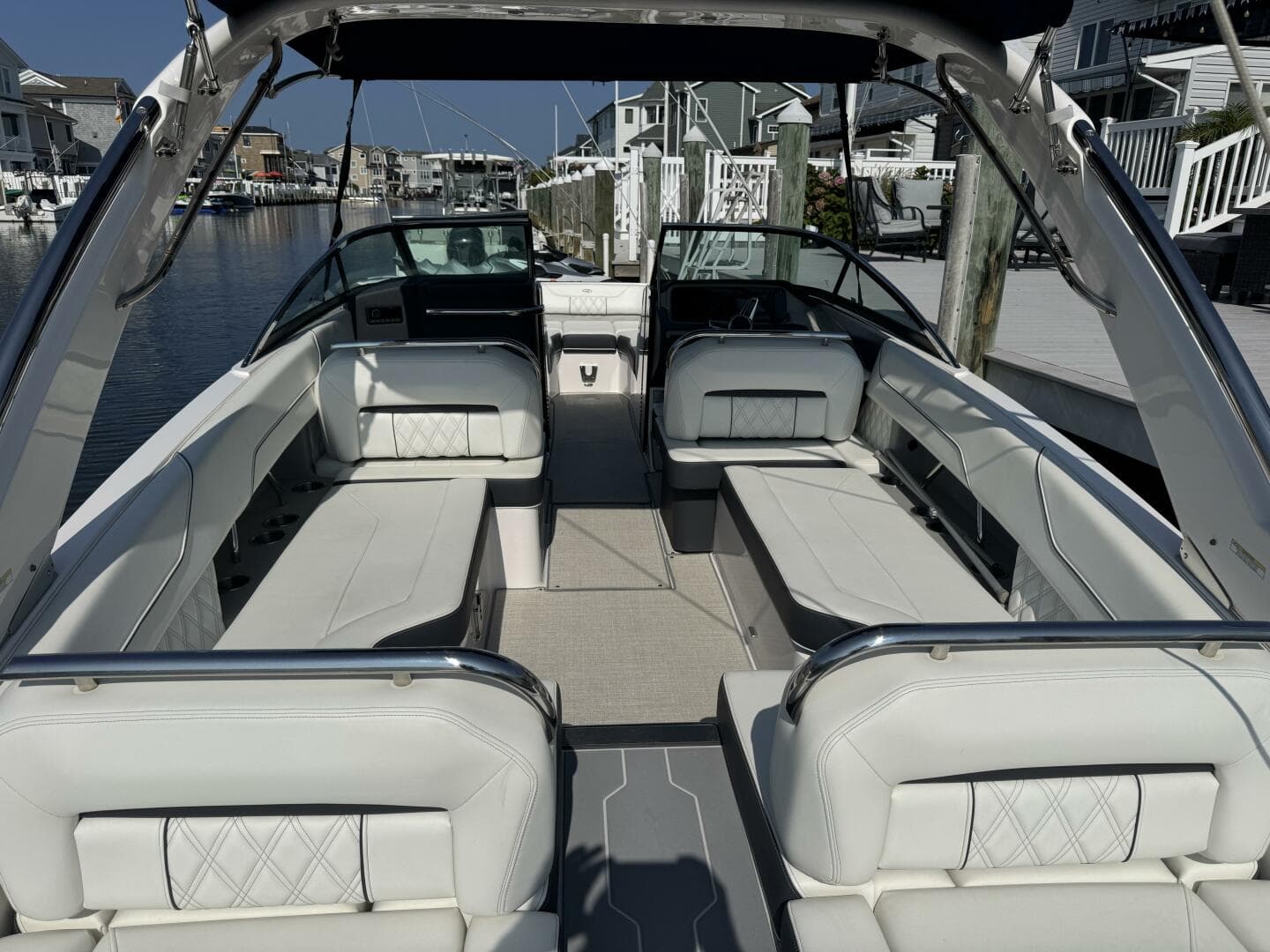 2020 Regal LS 6 — photo 9