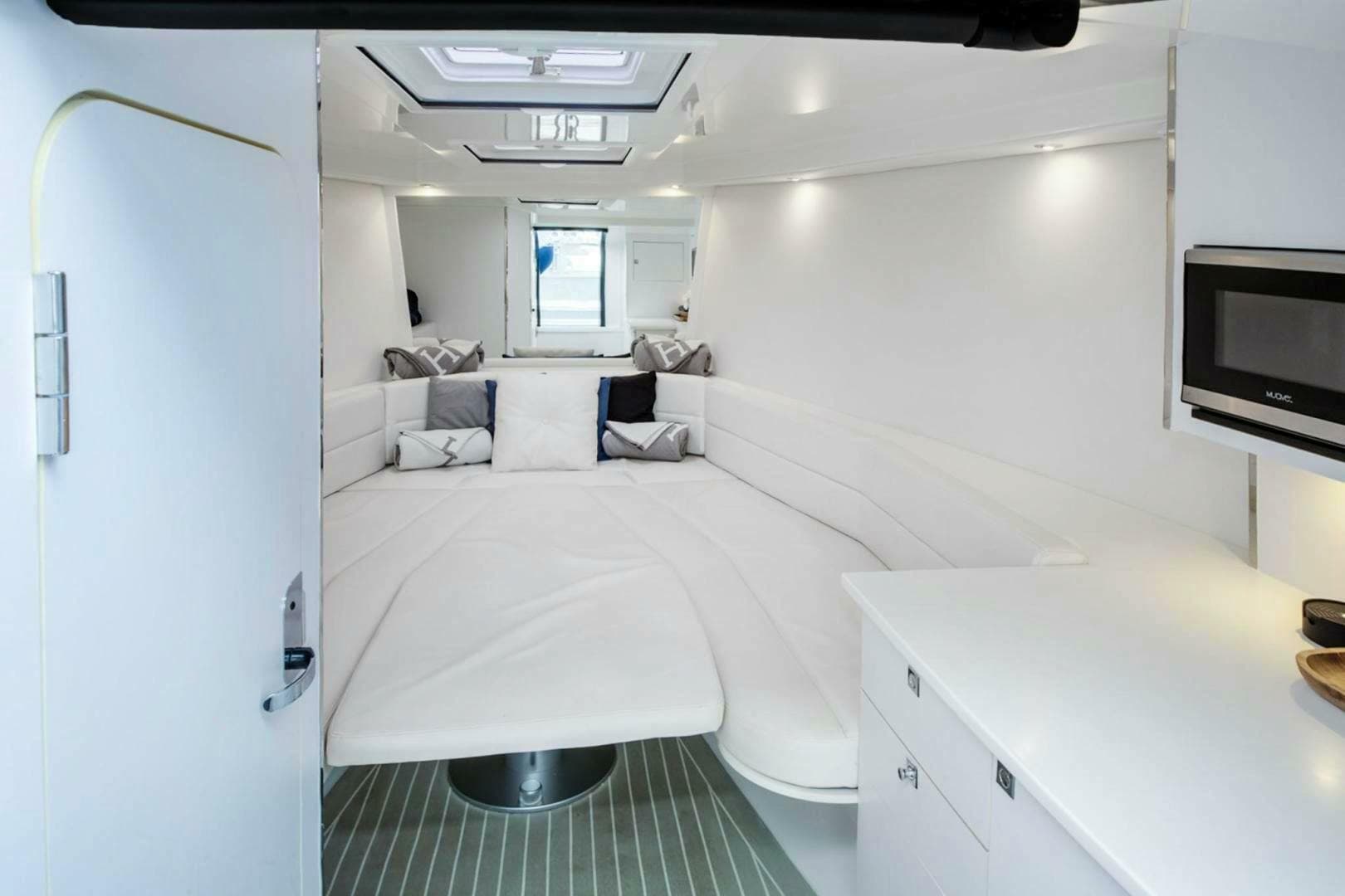 2017 Vandutch — photo 9