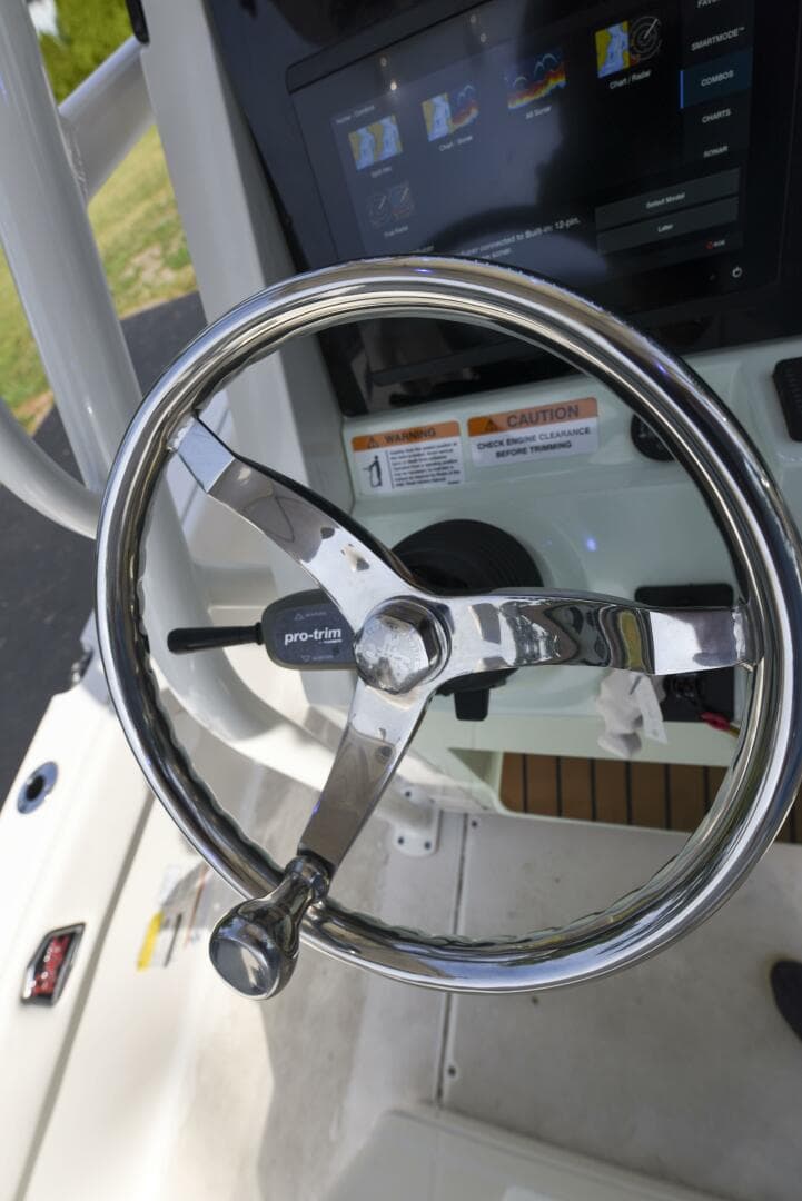 2022 Ranger 2360 — photo 71