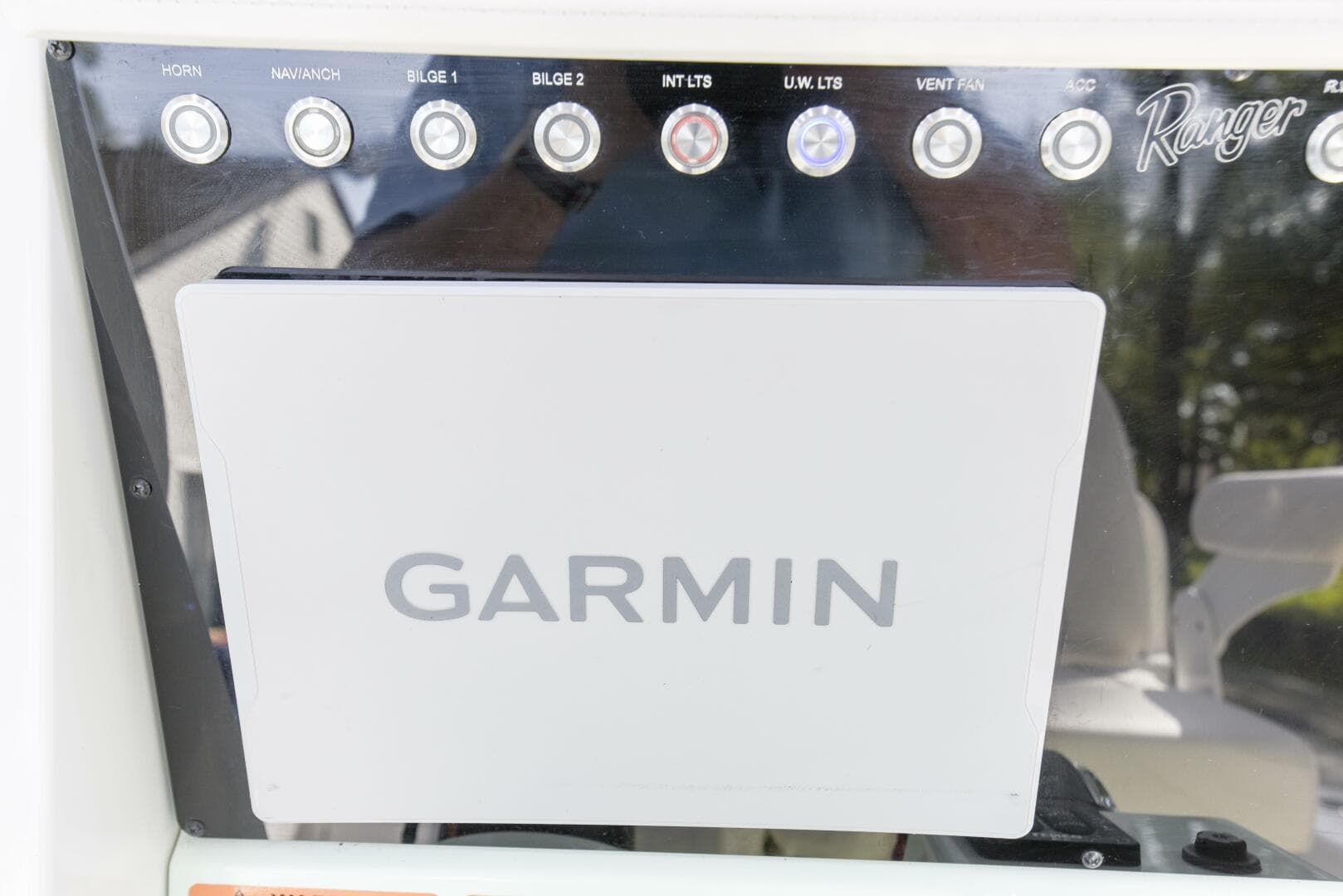 2022 Ranger 2360 — photo 30